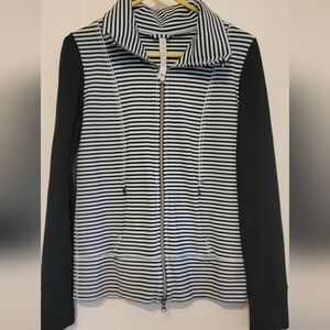 Women's Lulu Lemon Athletic Jacket Size 10